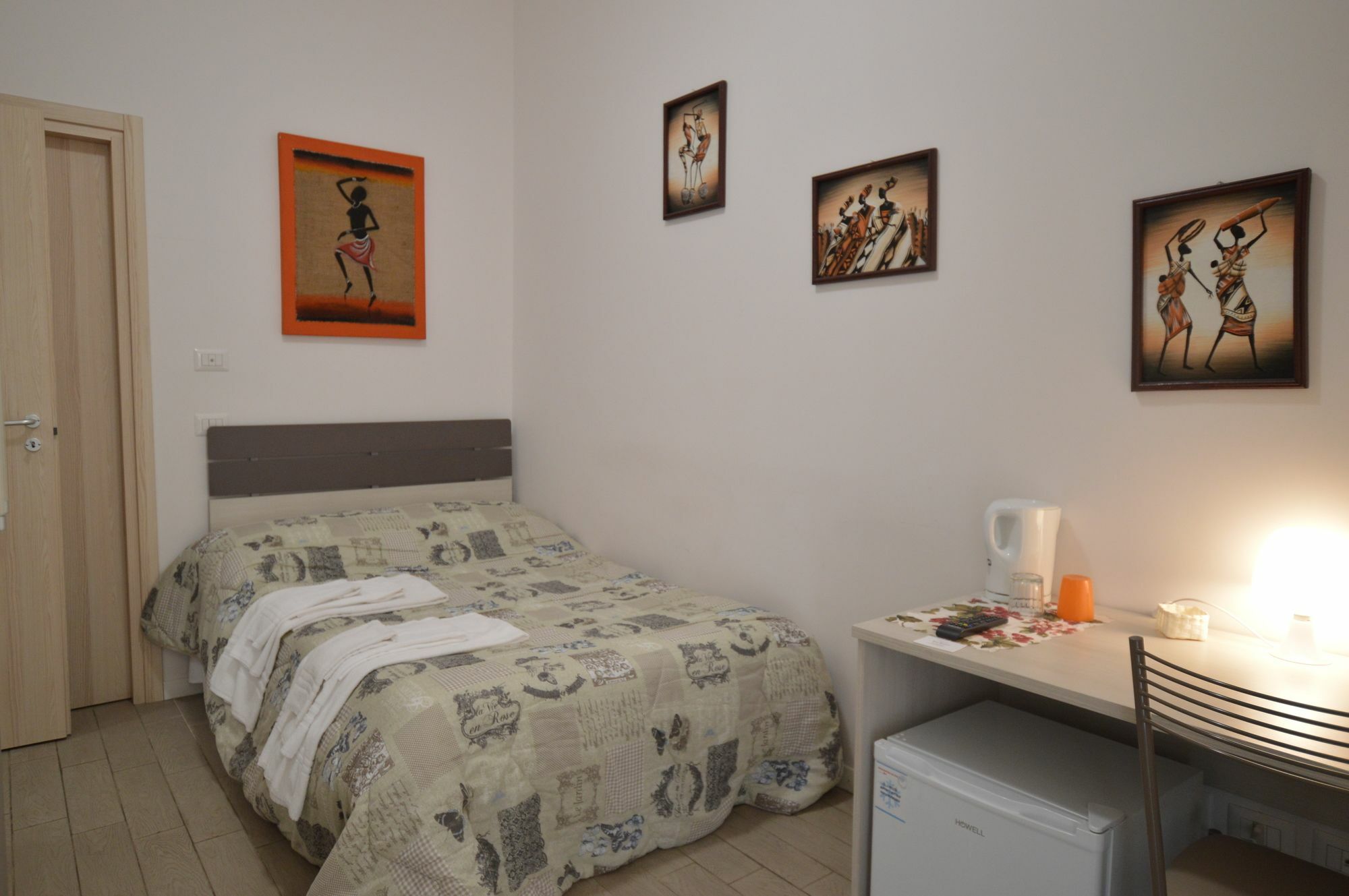 Rooms Monteverde Рим Екстериор снимка