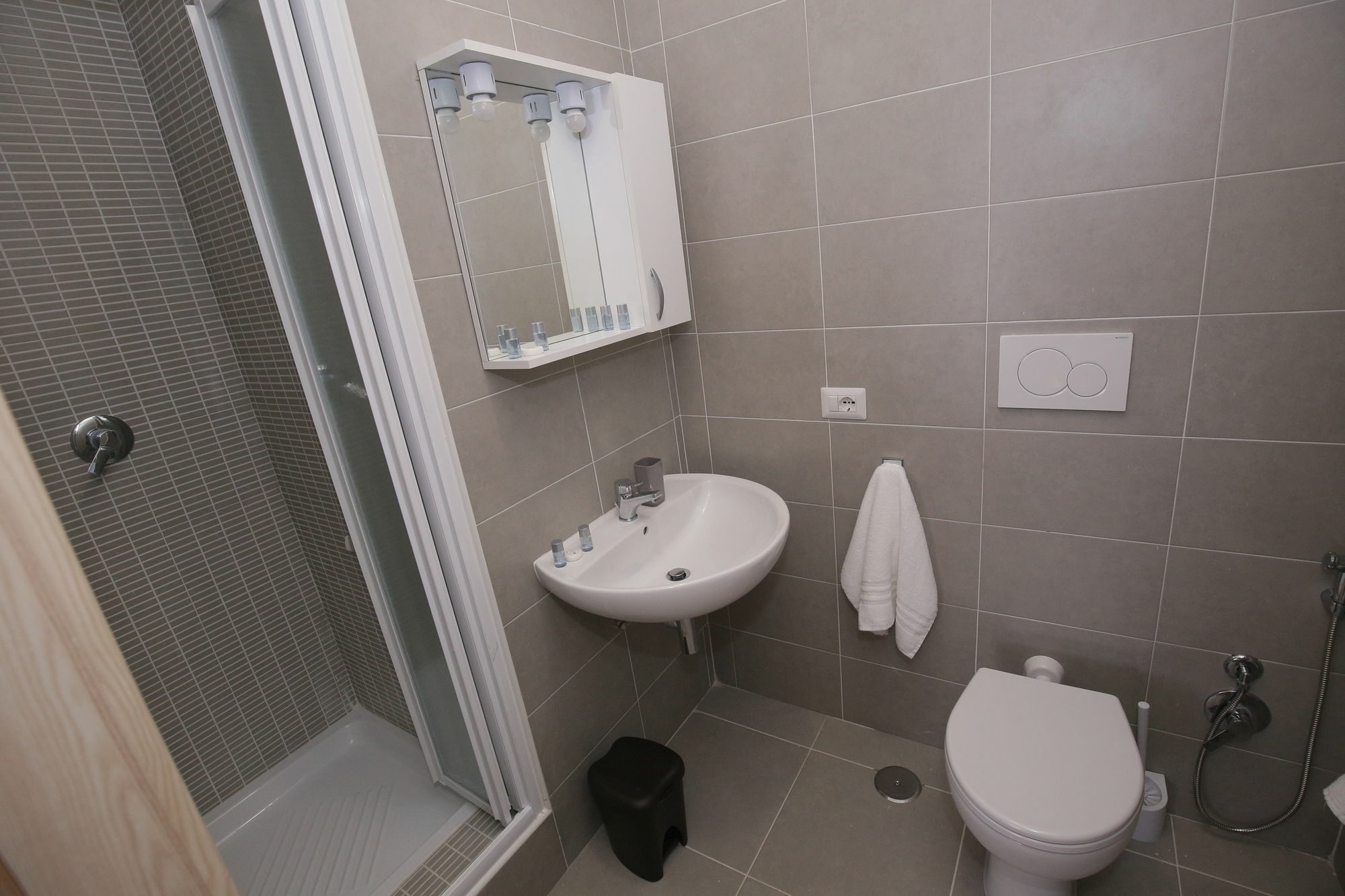 Rooms Monteverde Рим Екстериор снимка