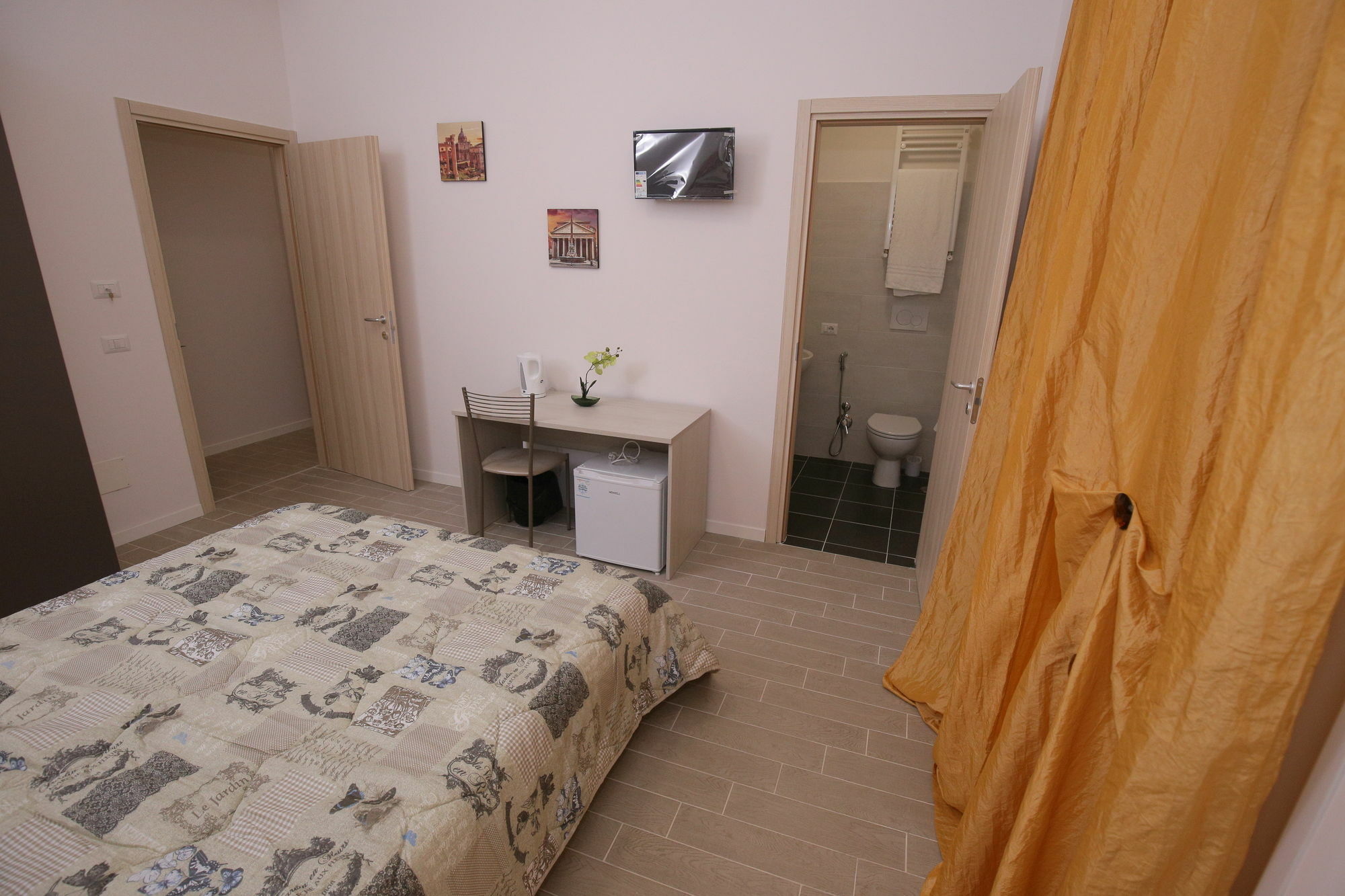 Rooms Monteverde Рим Екстериор снимка
